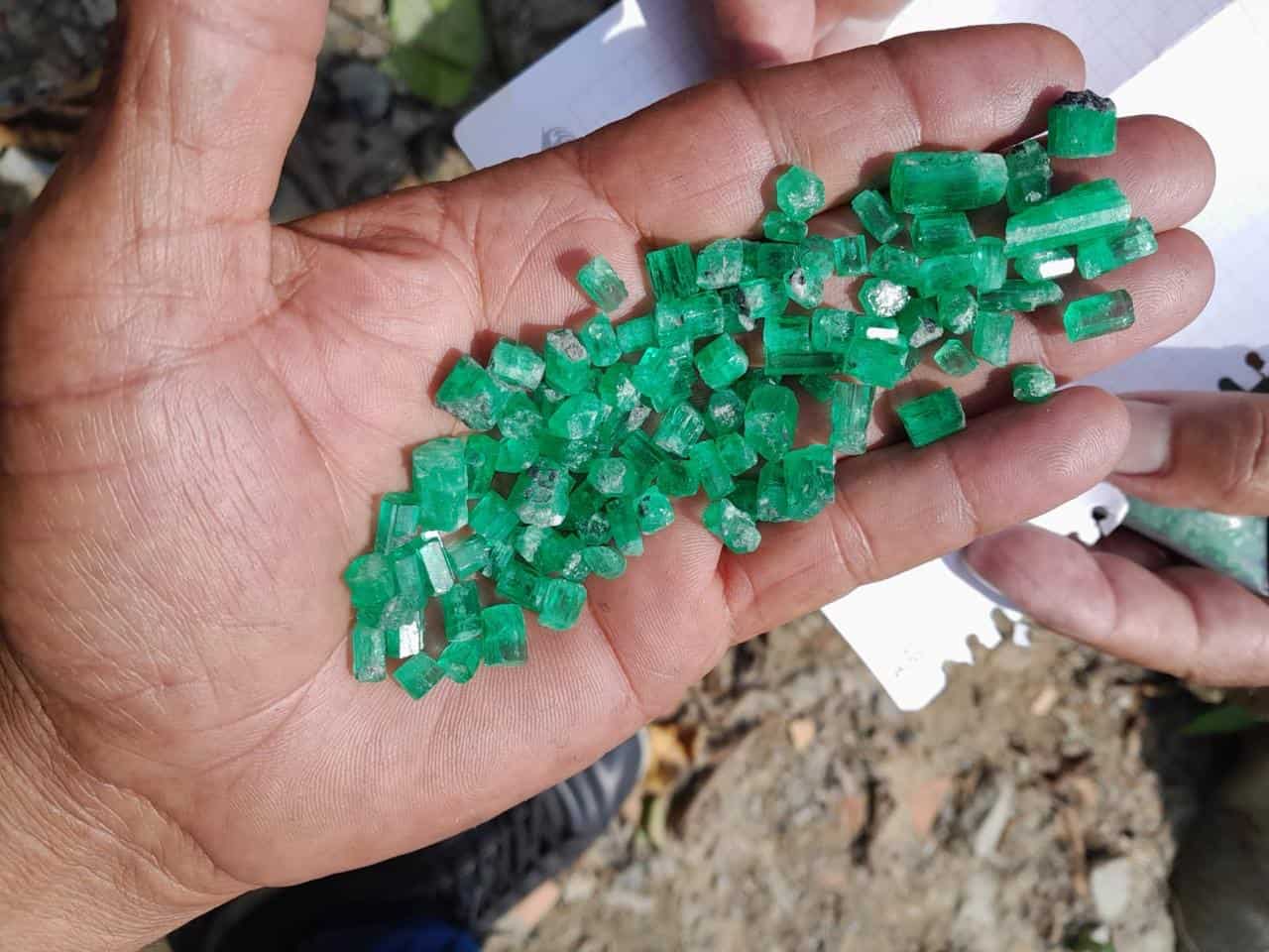 photo taken direnctly at the emerald mine in Colombia